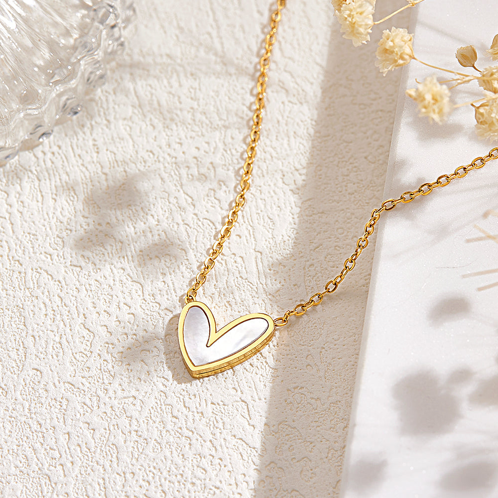 Custom Engraved Necklace Classic Heart Unique Gift