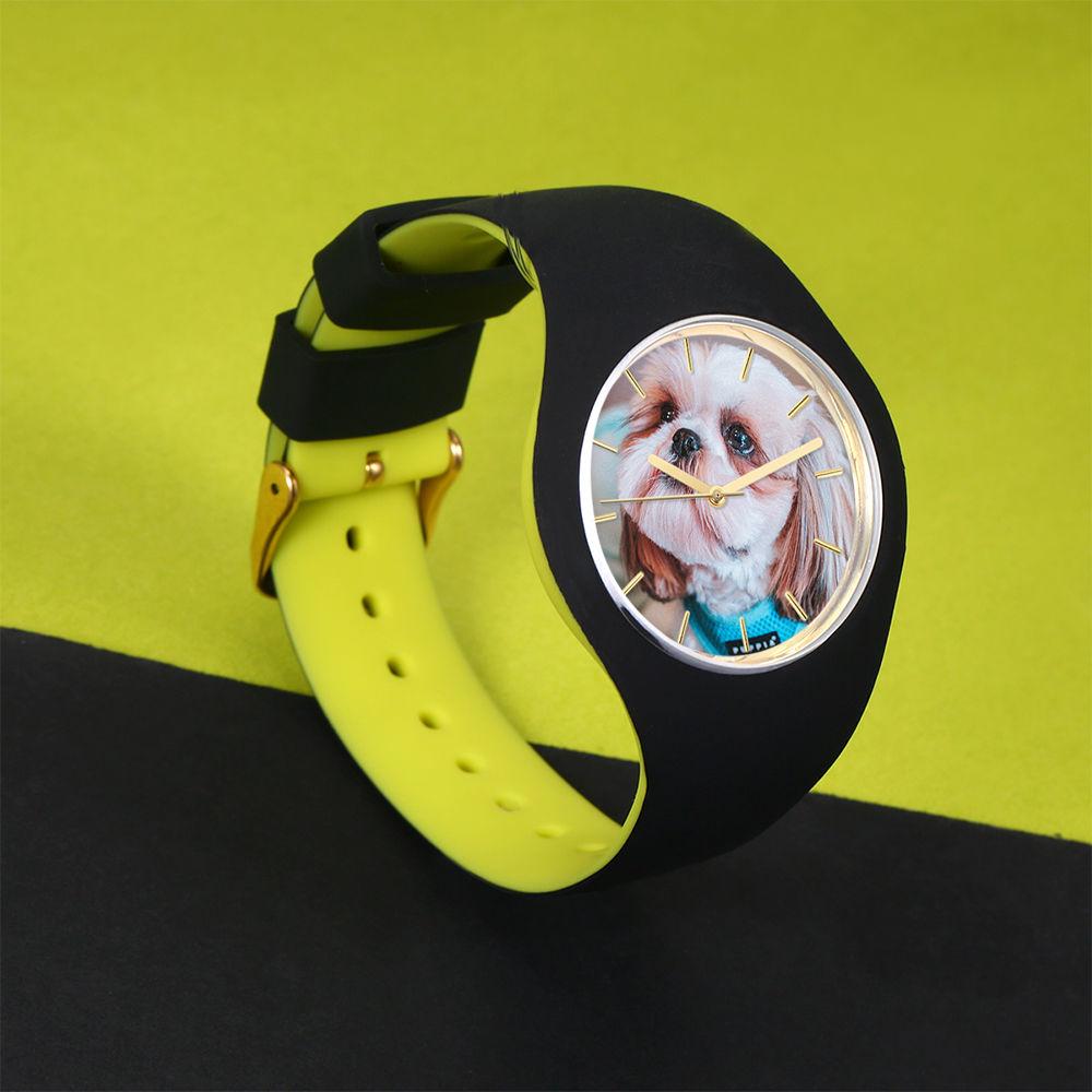 Unisex Silicone Engraved Photo Watch Unisex Engraved Photo Watch 41mm Black and Green Strap
