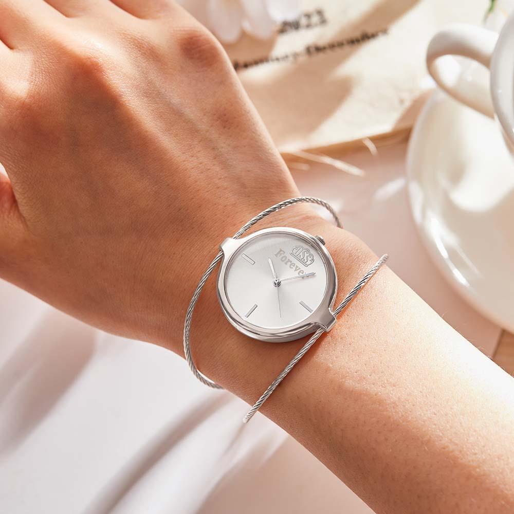 Engraved Female Watch Luxury Ladies Bracelet Watch For Her