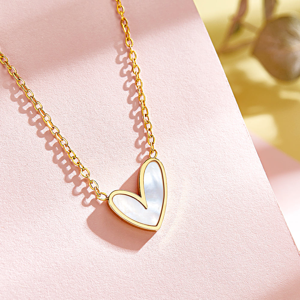 Custom Engraved Necklace Classic Heart Unique Gift