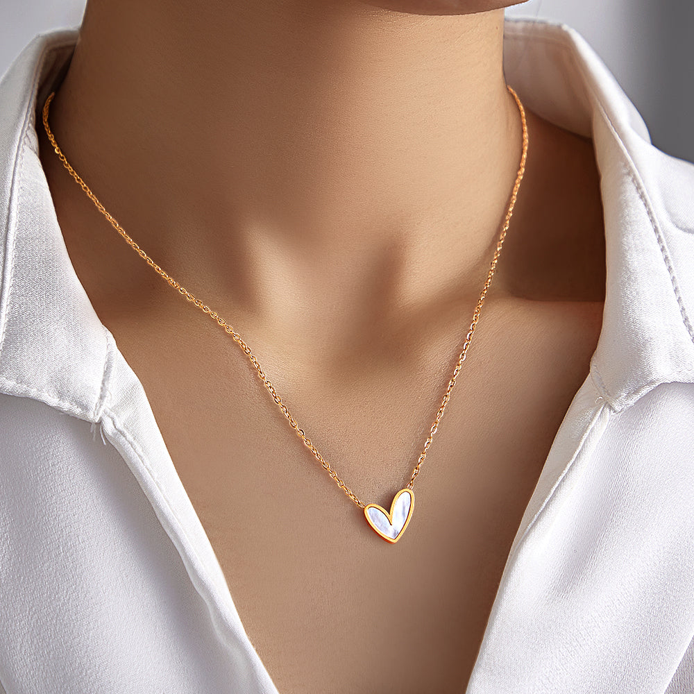 Custom Engraved Necklace Classic Heart Unique Gift
