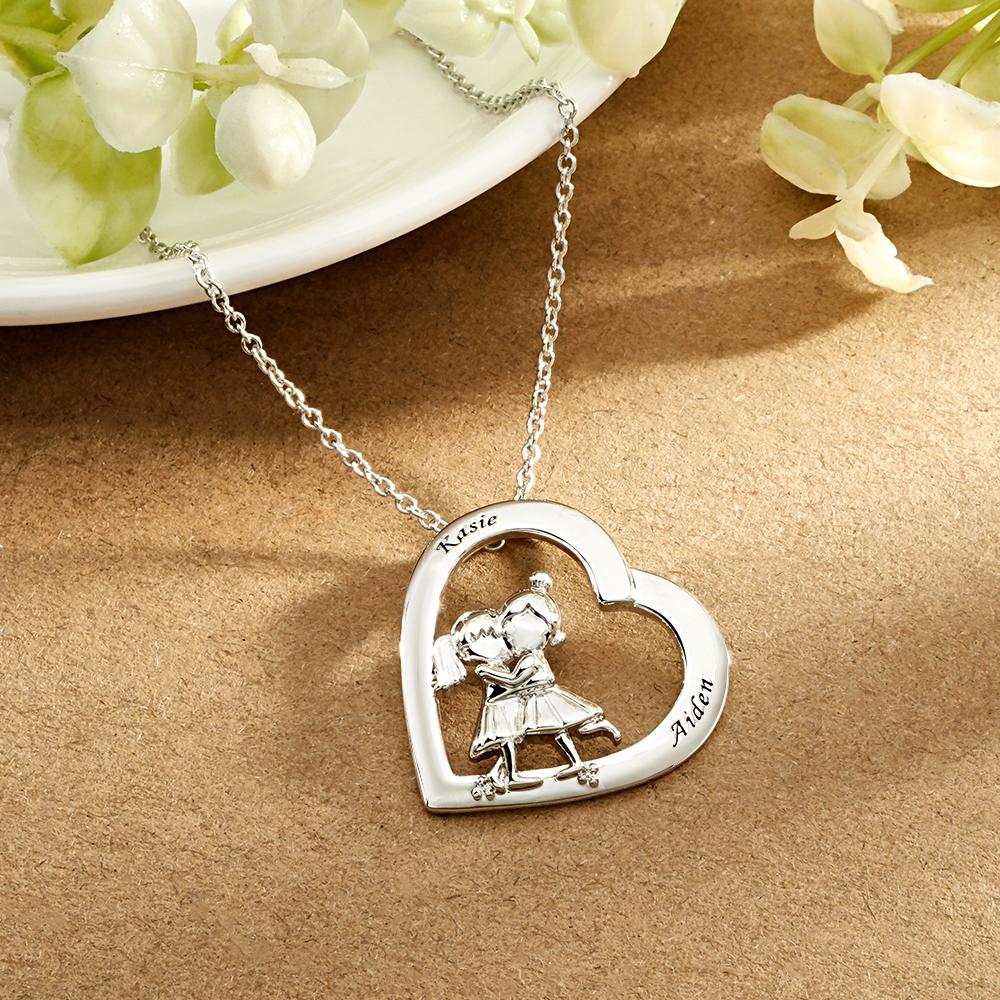 Custom Engraved Best Friends Necklace     Personalized Heart Pendant Necklace Gifts For Her