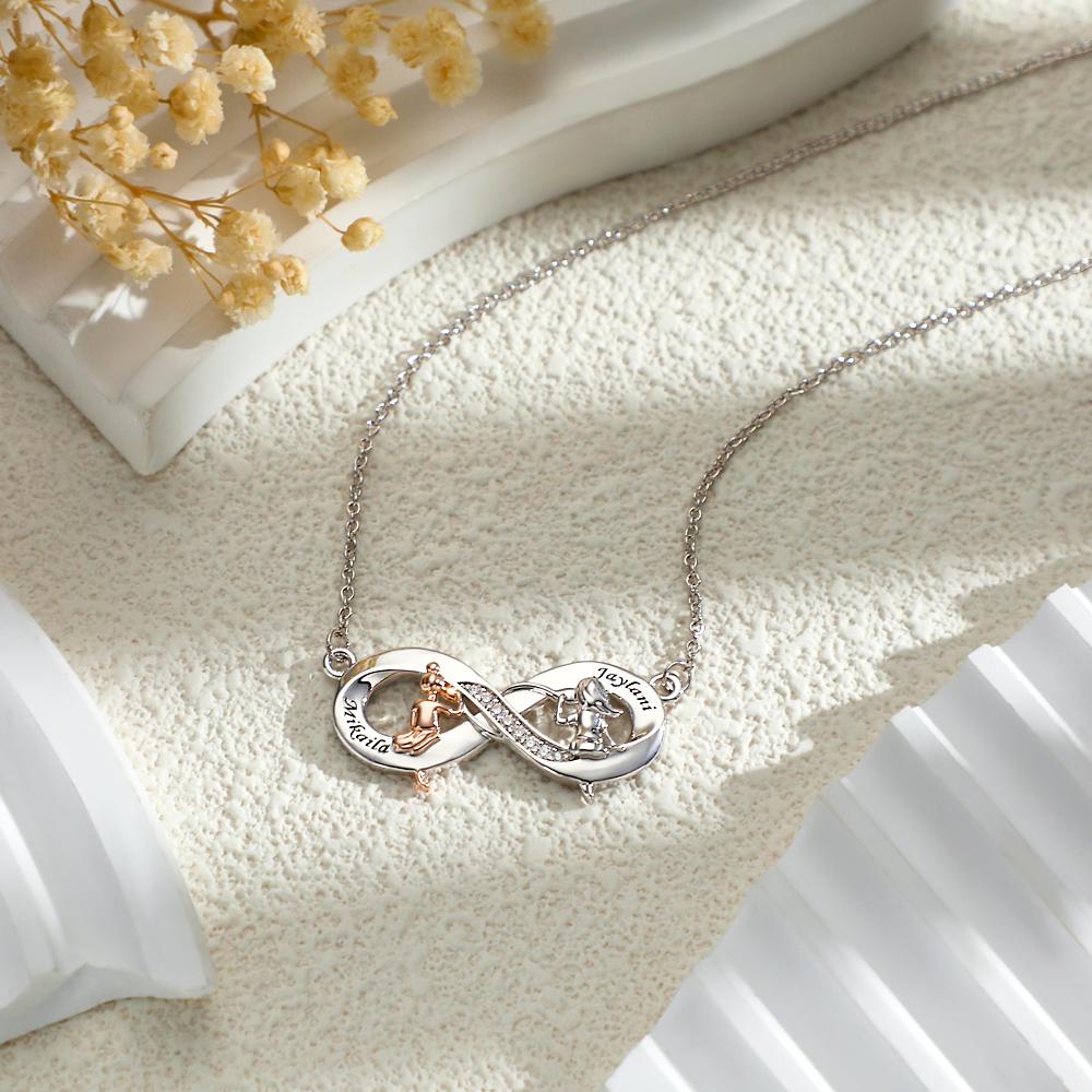Custom Engraved Zircon Necklace Two Girls Sitting Leisure Time Necklace Gifts For Friends