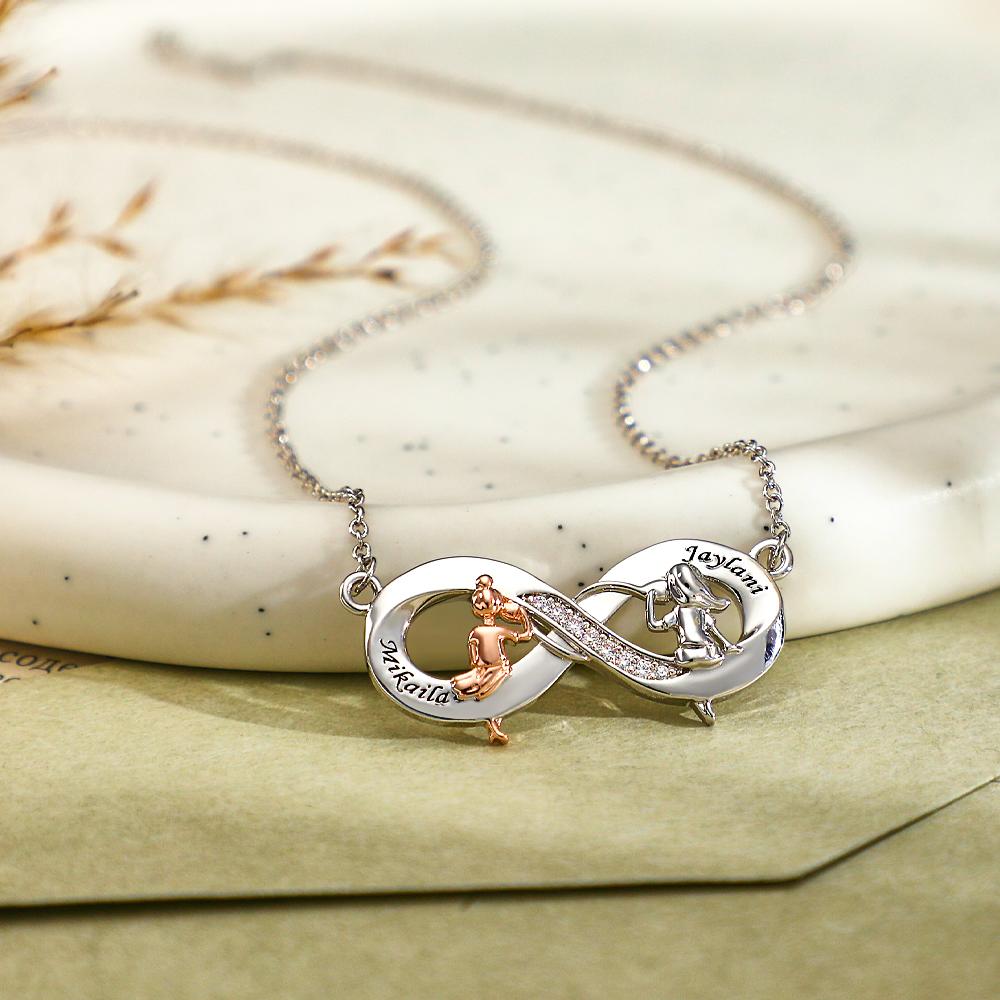 Custom Engraved Zircon Necklace Two Girls Sitting Leisure Time Necklace Gifts For Friends