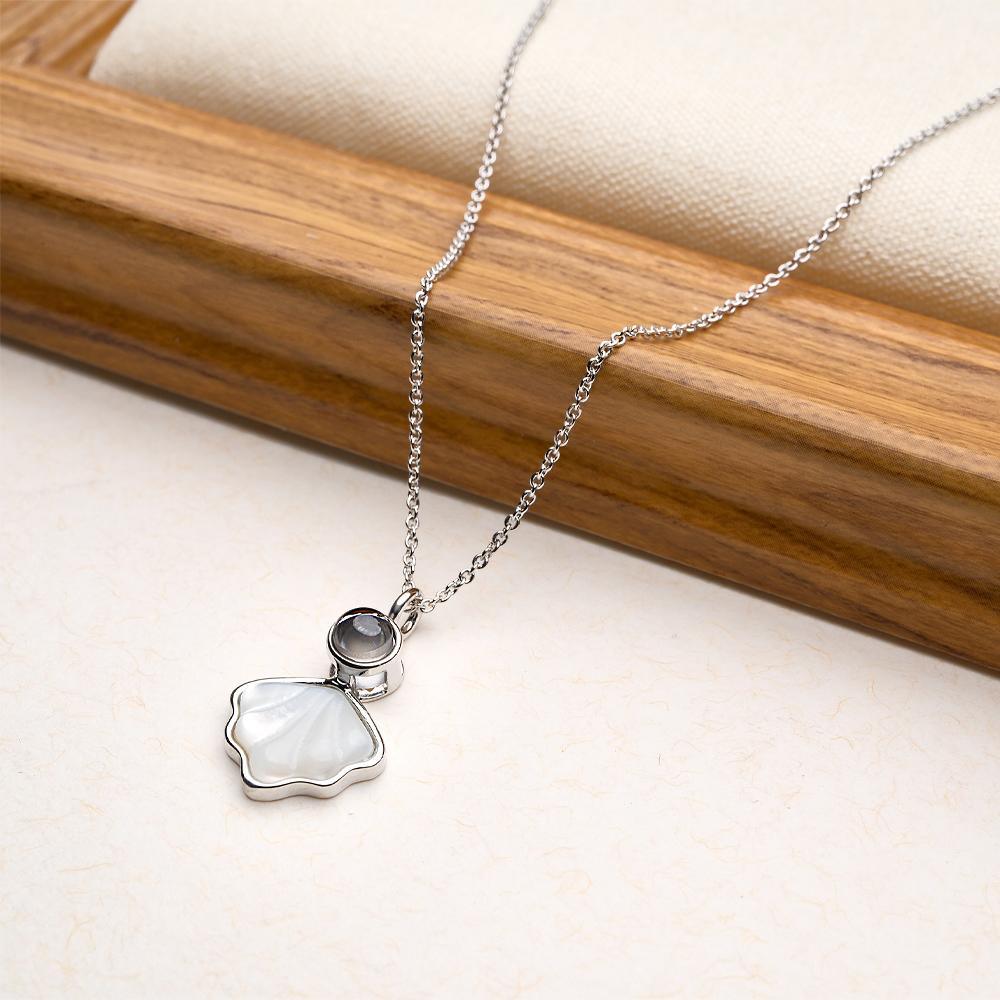 Seashell Projection Necklace Personalized Picture Inside Pendant Minimalist Pet Memorial Jewelry Trendy Best Friend Gift